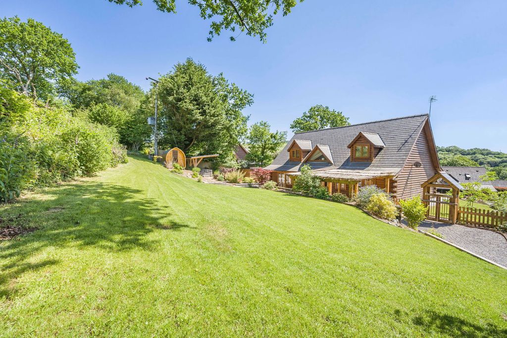 Additional image 39 of 5 bed detached house for saleOakmead Road, Llanharan, Pontyclun CF72