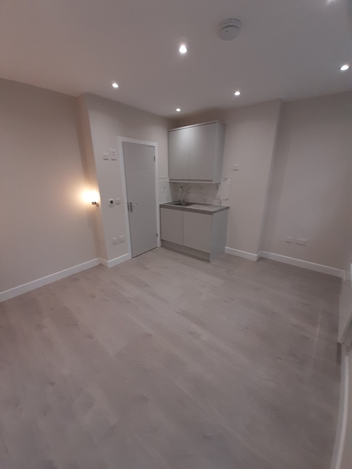 Additional image 11 of Studio Flat, London, SW1V, N1 7GU