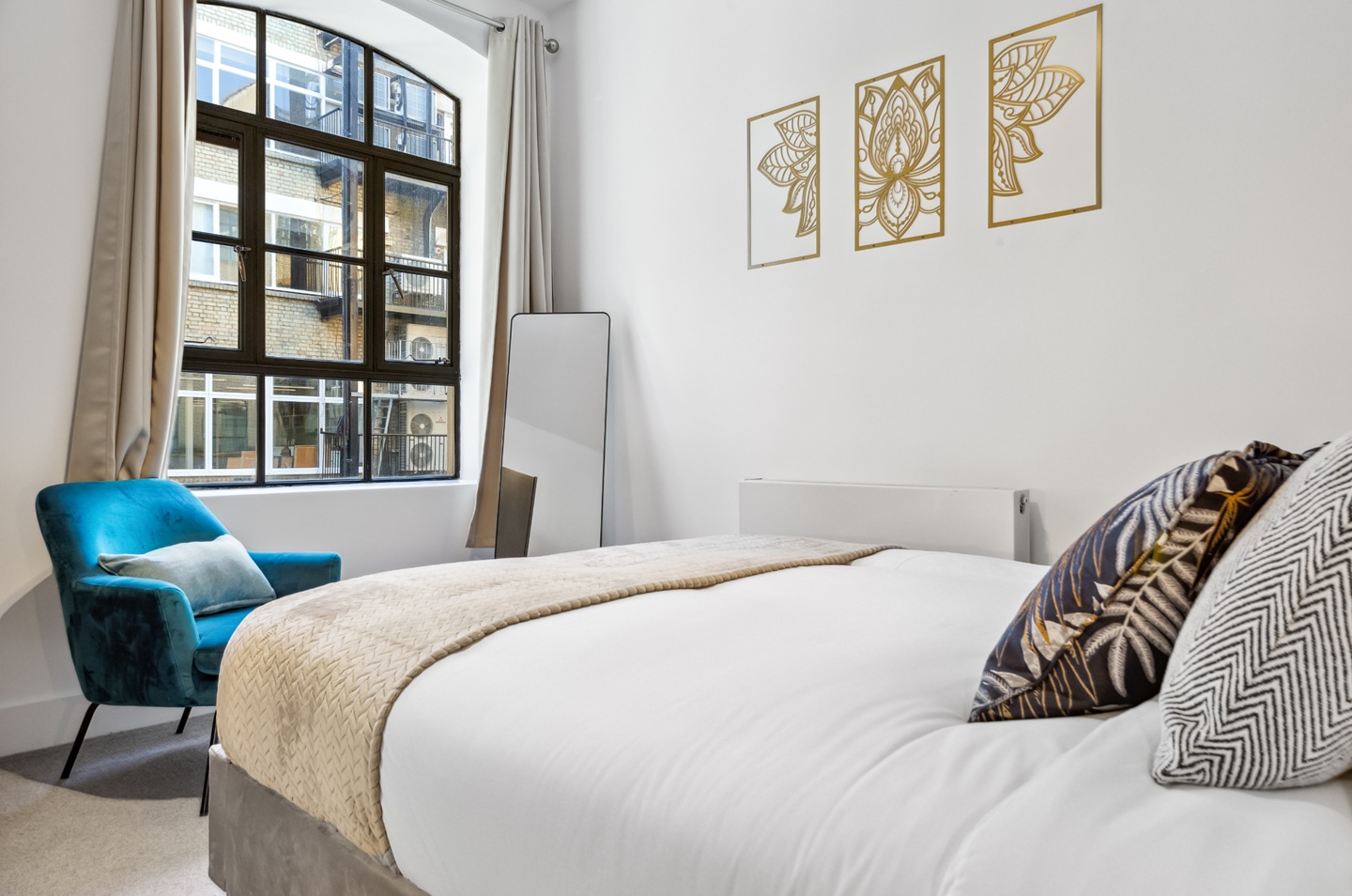 Additional image 5 of Studio Flat, Berry St, EC1V, N1 7GU