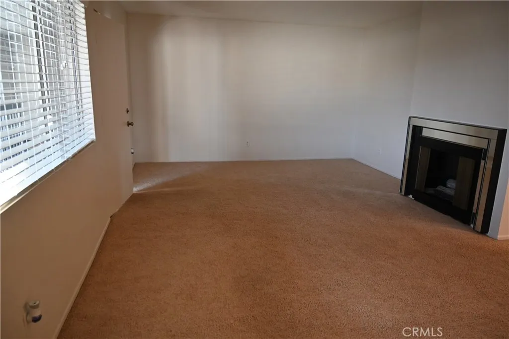 Additional image 6 of 497 S El Molino Avenue Unit 306, Pasadena, CA 91101