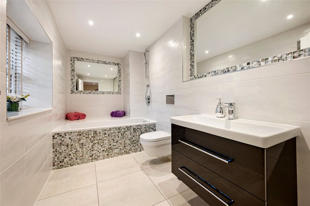 Additional image 21 of 5 bed detached house for saleLow Park Farm, Chantry Lane, Hazlewood, Tadcaster LS24