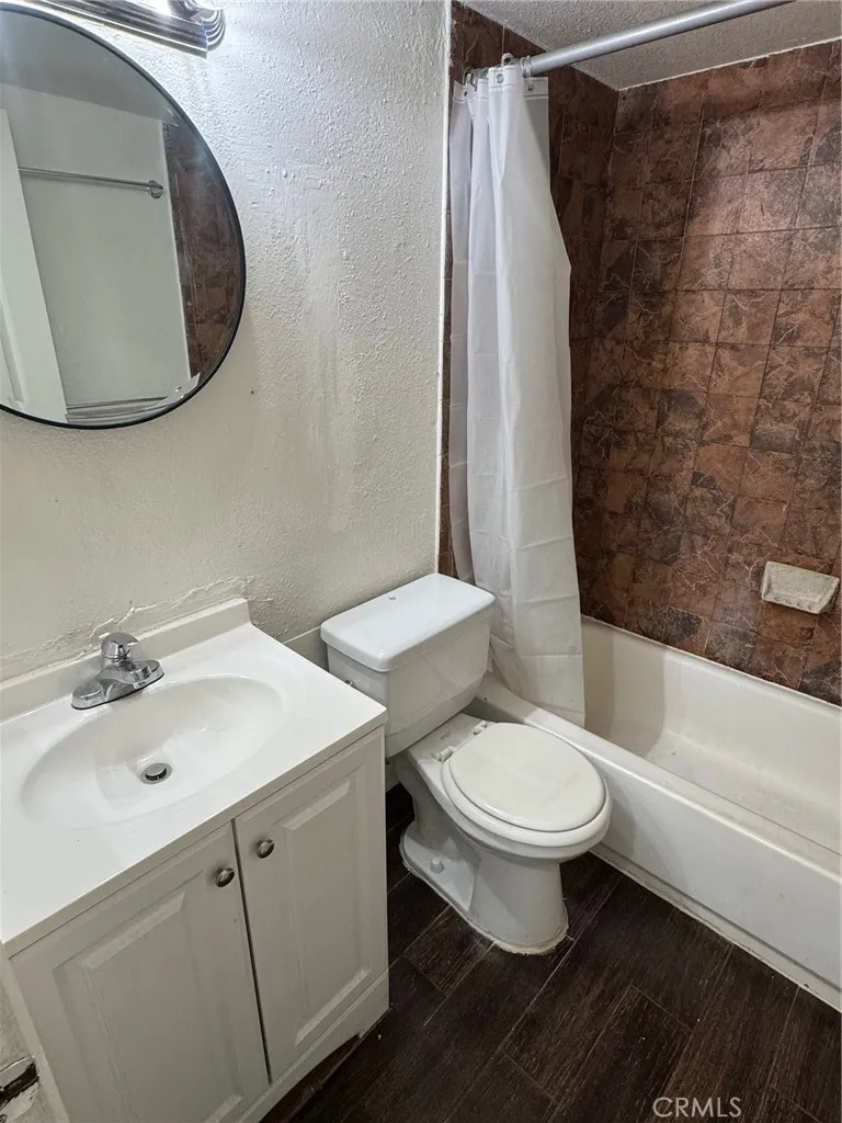 Additional image 19 of 8847 Willis Avenue Unit B5, Panorama City, CA 91402