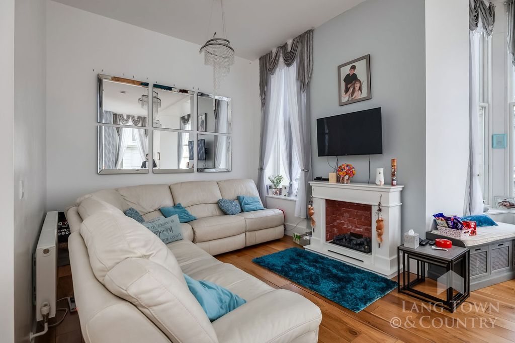 Additional image 7 of 3 bed flat for saleElliot Street, The Hoe, Plymouth PL1