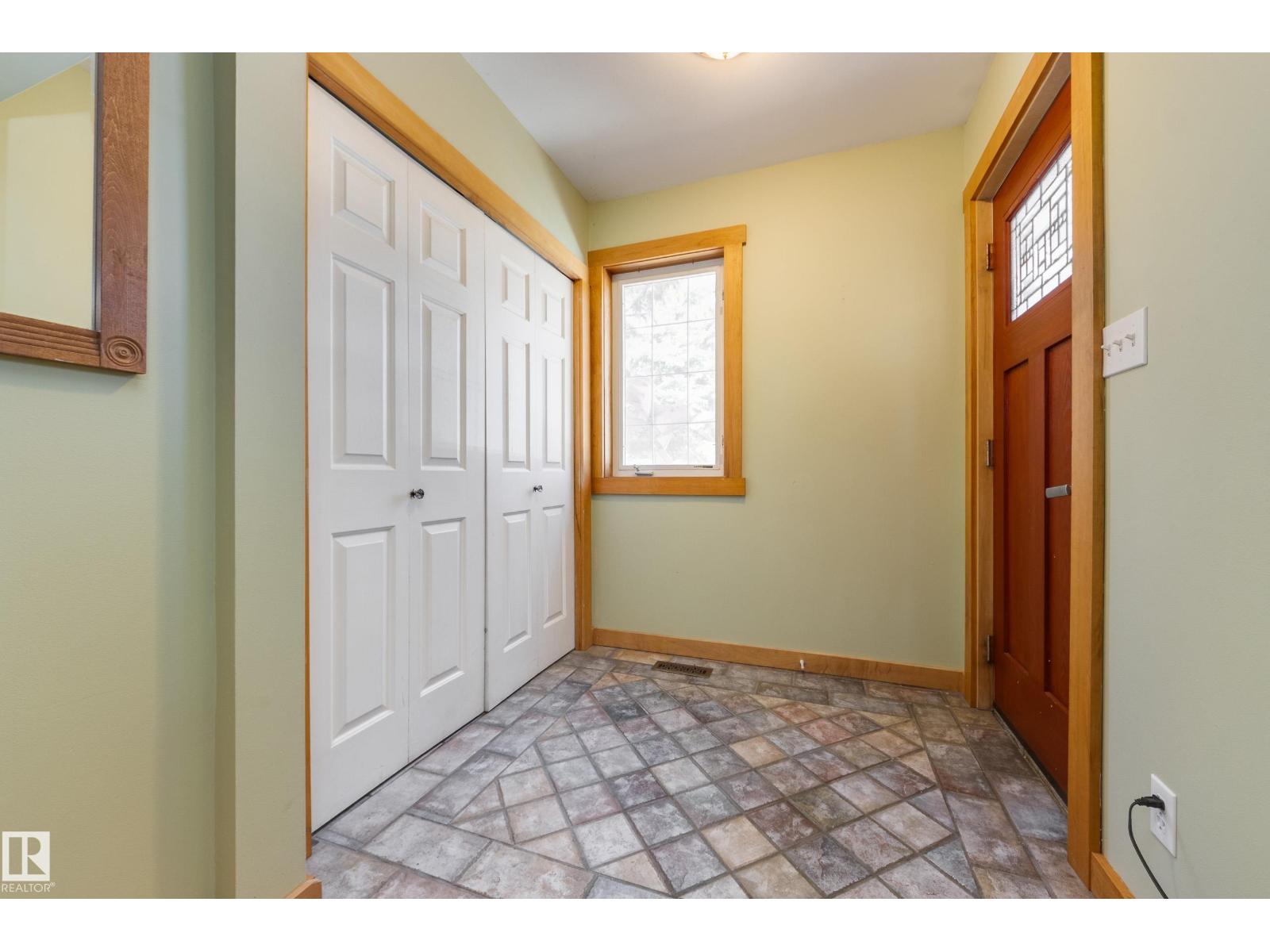 Additional image 3 of 6310 112 Street NW, Edmonton, AB, T6H3J6
