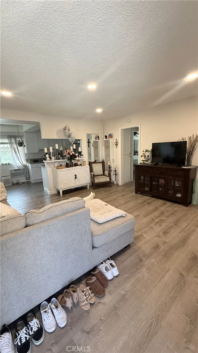 Additional image 17 of 601 Wisconsin St Unit P, Pomona, CA 91768