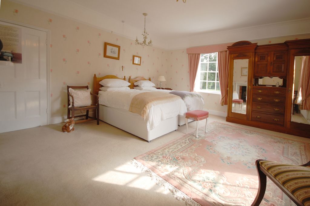 Additional image 39 of 5 bed detached house for saleGainsborough Road, Market Rasen LN8