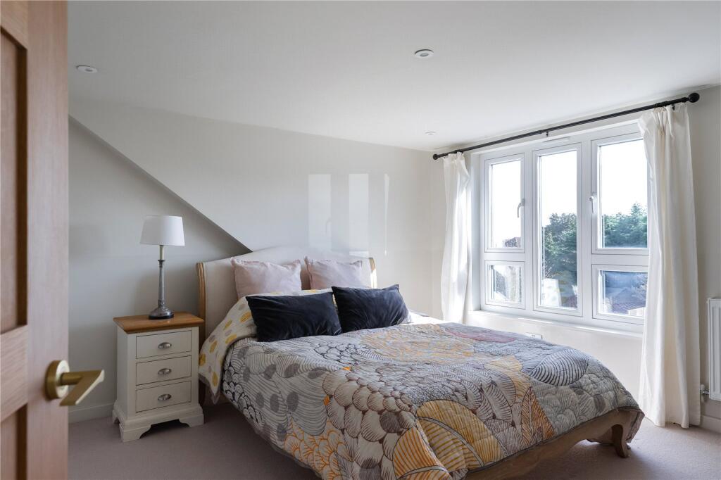 Additional image 26 of St James Road, Harpenden, Hertfordshire, AL5