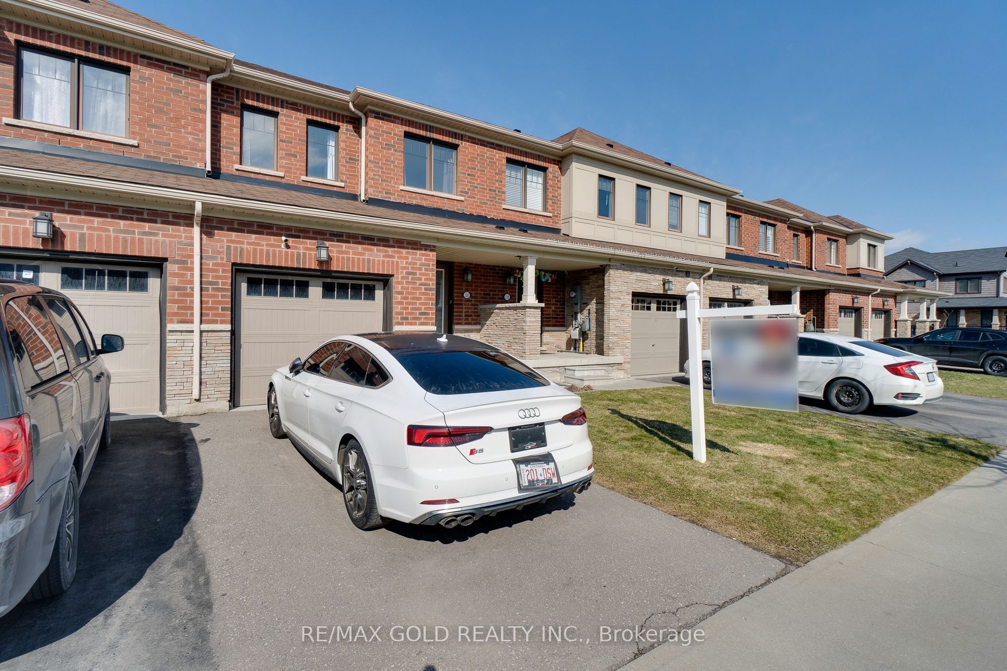 Additional image 3 of 128 Pagebrook Crescent, Hamilton, ON, L8J 0K7