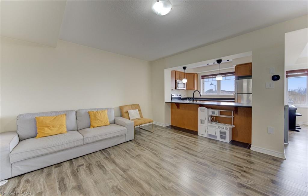 Additional image 6 of 9 Outlook Terrace, Kitchener, ON, N2R 0K6