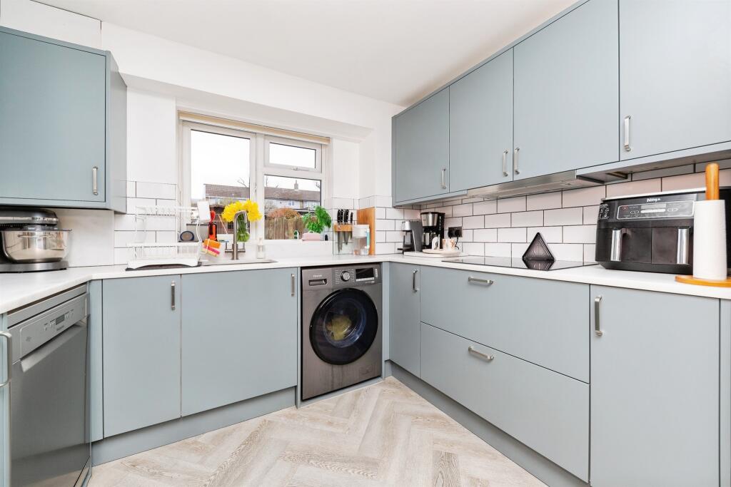 Additional image 14 of Thistle Grove, Welwyn Garden City