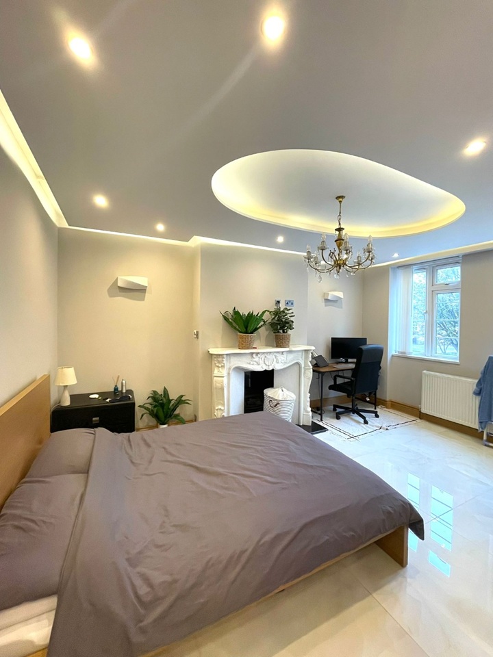 Additional image 2 of 2 Bed Flat, Townshend Court, NW8, N1 7GU