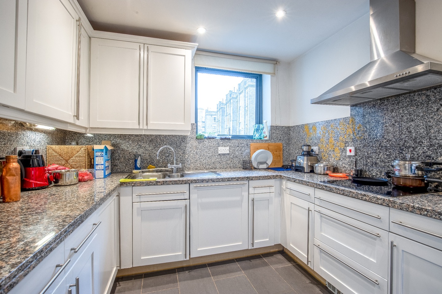 Additional image 4 of 2 Bed Flat, Ebury Bridge Road, SW1W, N1 7GU