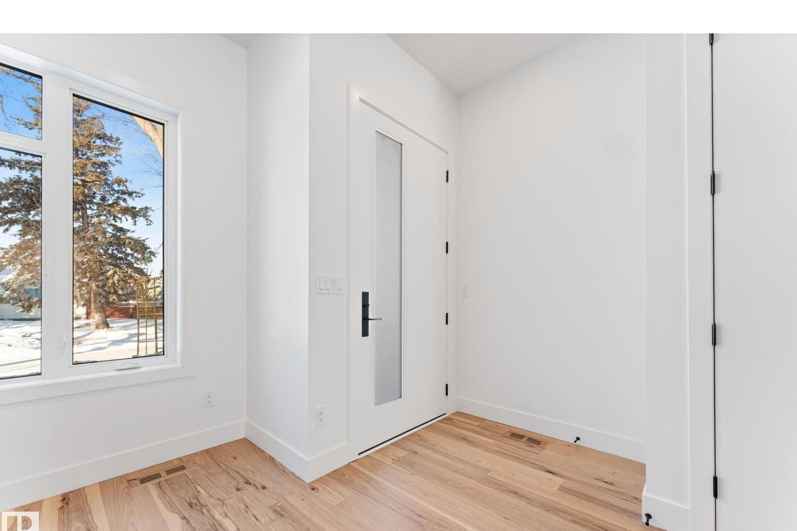 Additional image 8 of 11021 132 Street NW, Edmonton, AB, T8N7K9