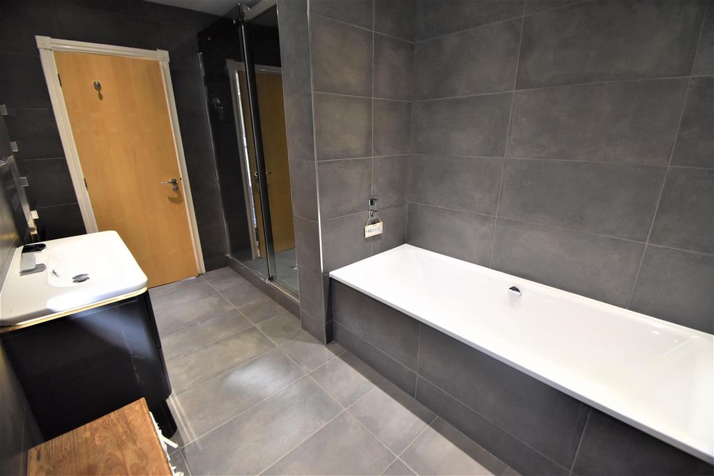 Additional image 16 of 7 bed detached house for saleThe Watch House, Nore Road, Portishead BS20