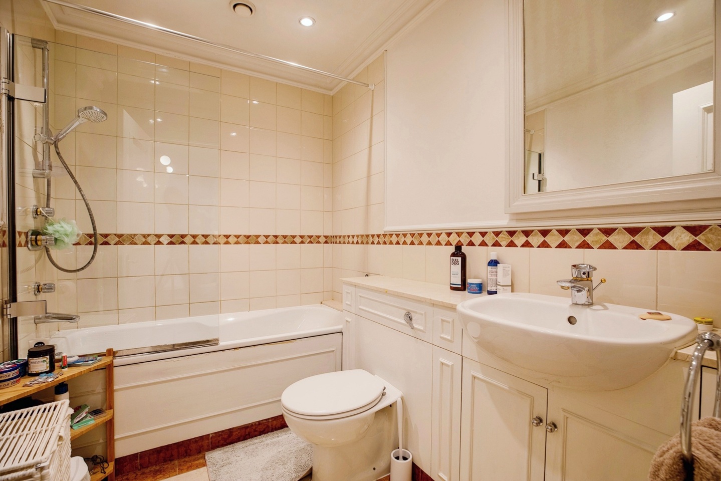 Additional image 16 of 2 Bed Flat, Charlesworth House, SW7, N1 7GU