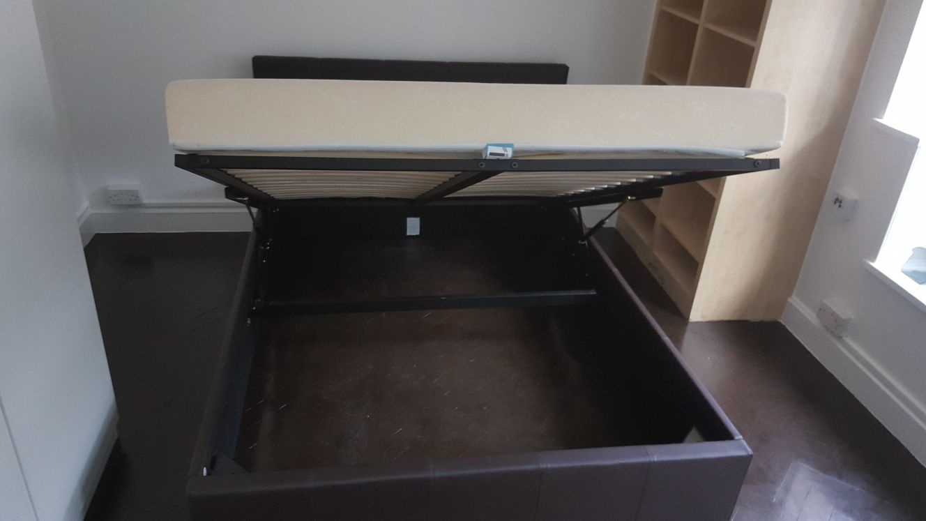 Additional image 9 of 2 Bed Flat, Gower Mews Mansions, WC1E, N1 7GU