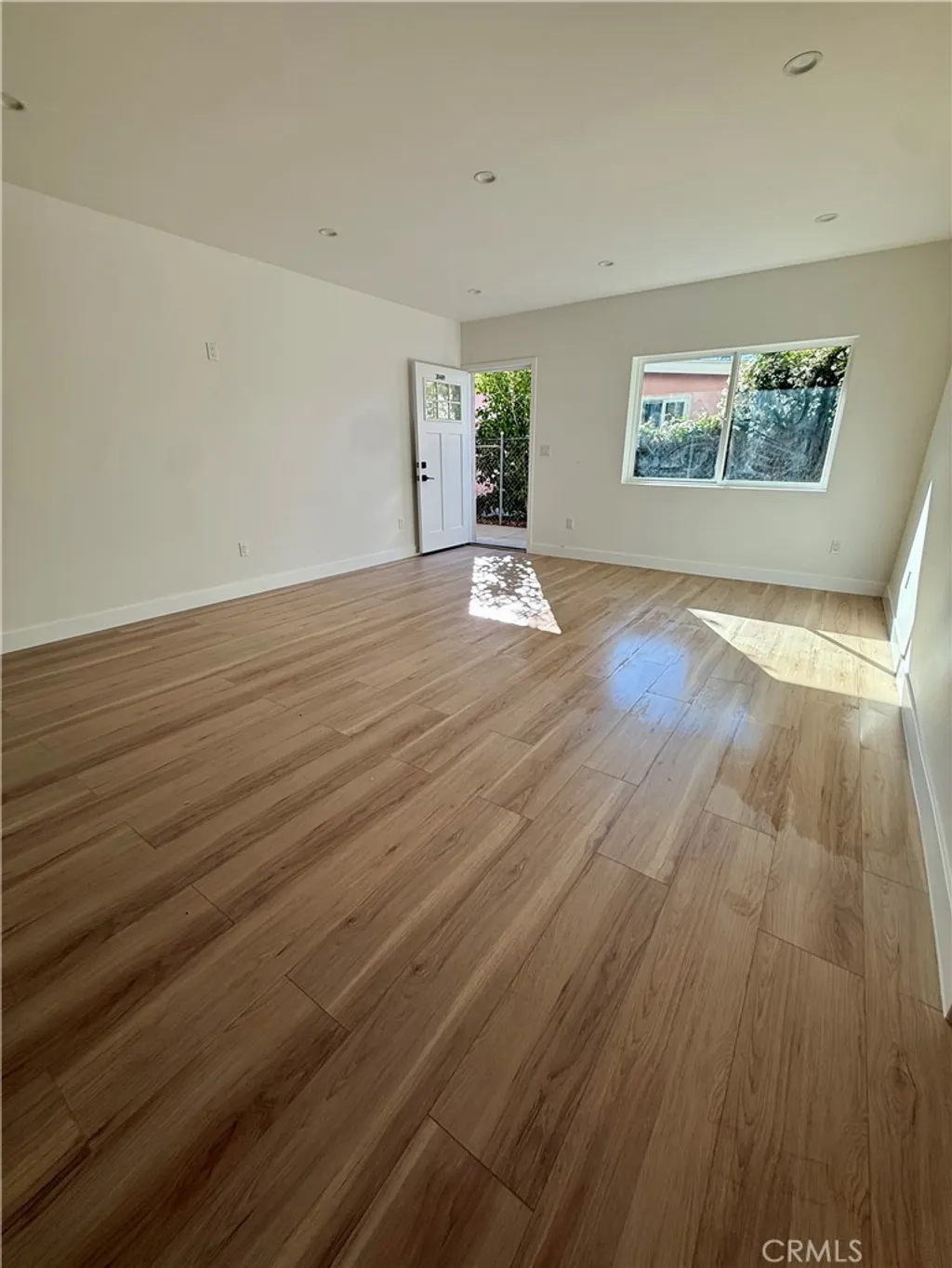 Additional image 4 of 20407 Strathern St Unit 20409, Winnetka, CA 91306