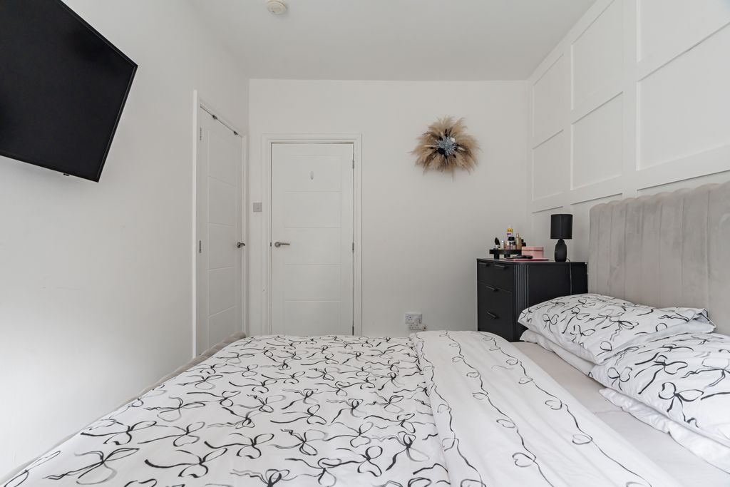 Additional image 17 of 3 bed flat for sale27 Waverley Road, Bonnyrigg EH19