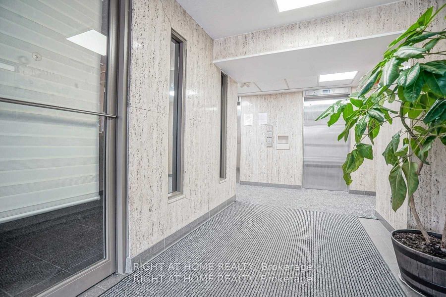 Additional image 2 of 202-235 Grandravine Drive, Toronto, ON, M3N 1J2