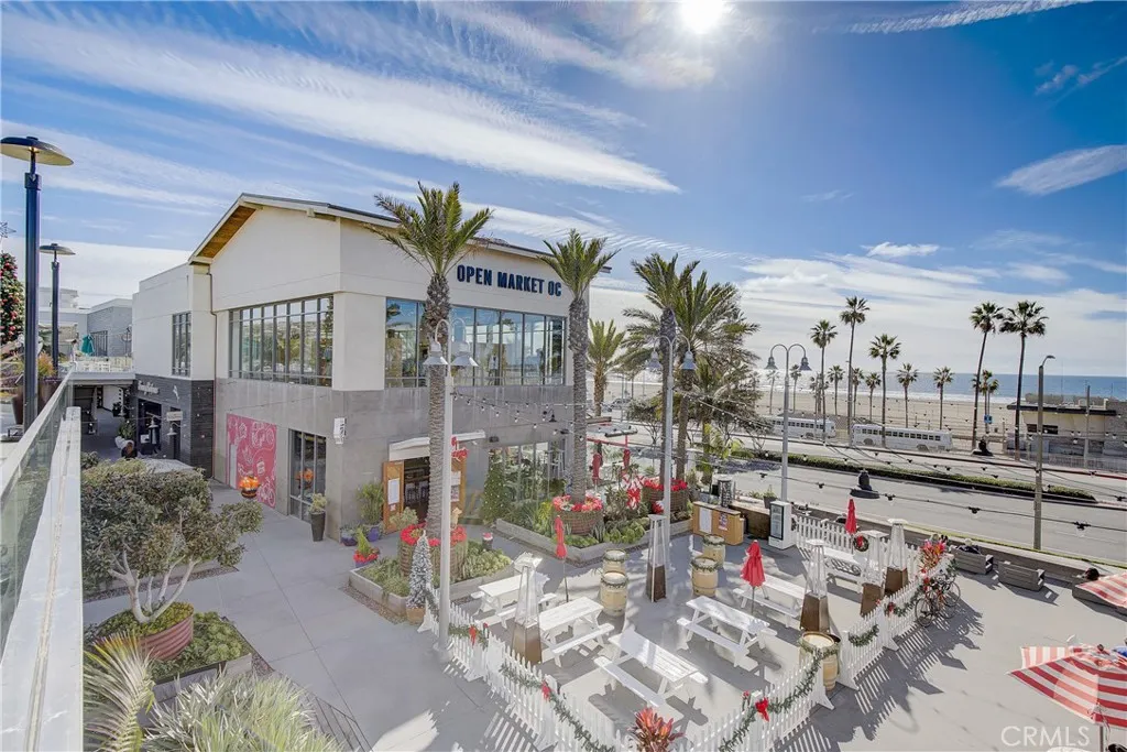 Additional image 34 of 16562 Regina Cir Unit 4, Huntington Beach, CA 92649