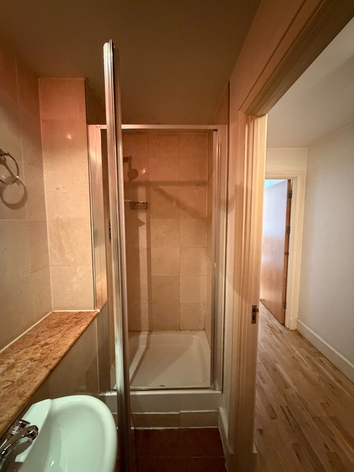 Additional image 10 of 2 Bed Flat, Barrett Street, W1U, N1 7GU