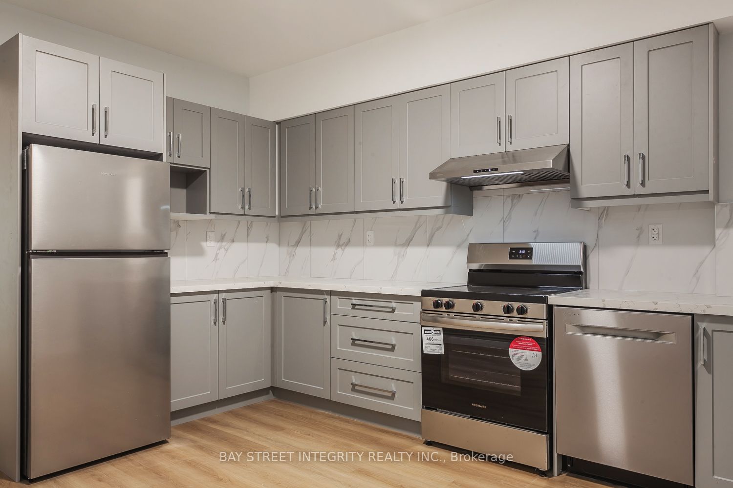 Additional image 4 of Main-459 Palmerston Boulevard, Toronto, ON, M6G 2N9