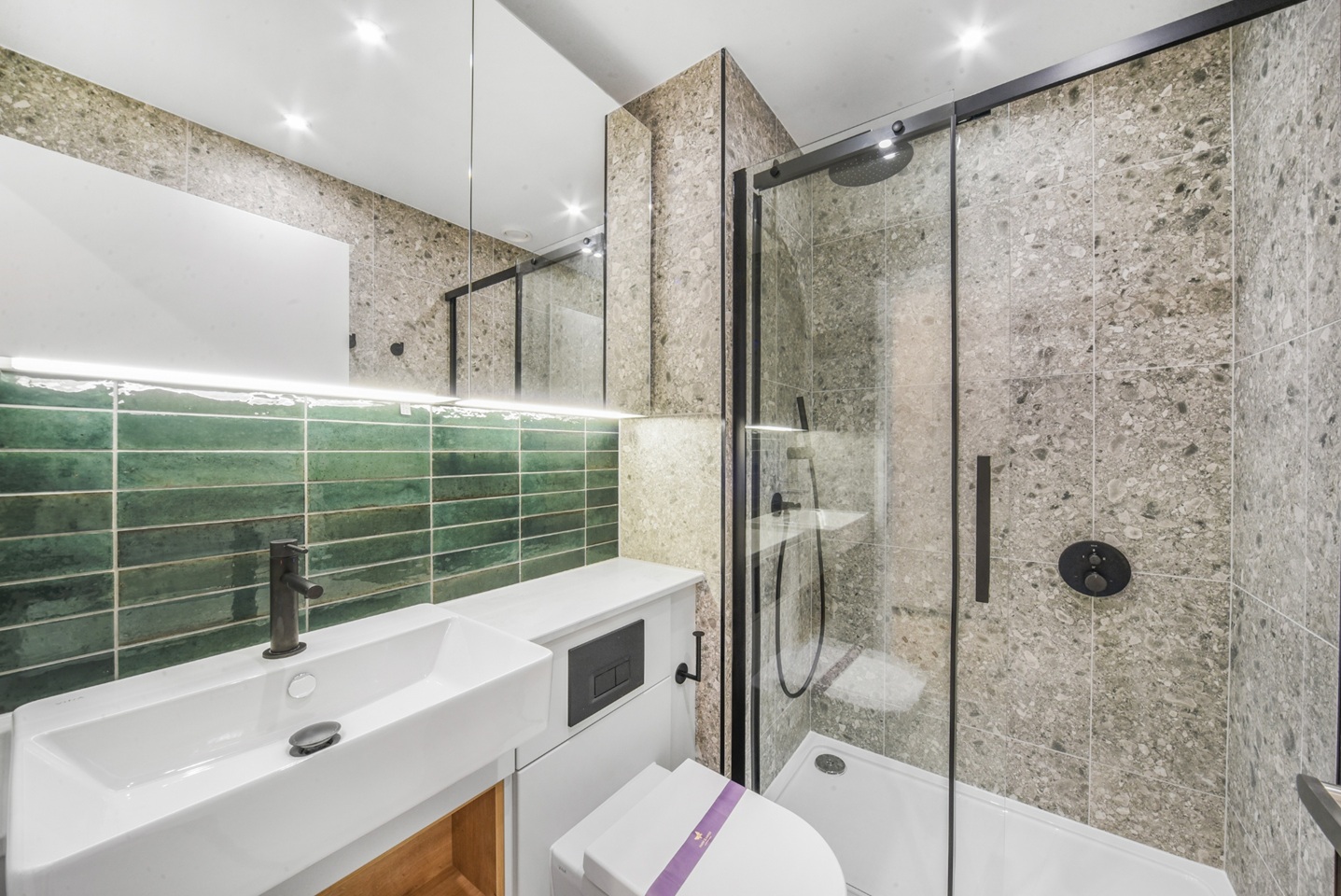 Additional image 9 of 2 Bed Flat, Hewson Way, SE17, N1 7GU