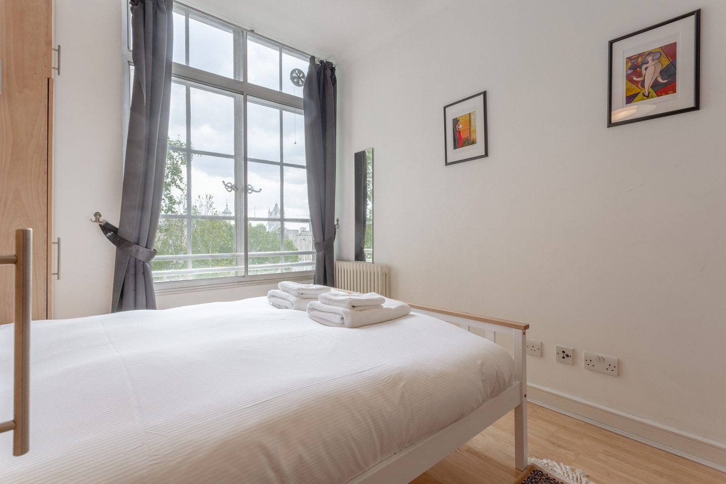 Additional image 16 of 2 Bed Flat, Trinity Square, EC3N, N1 7GU