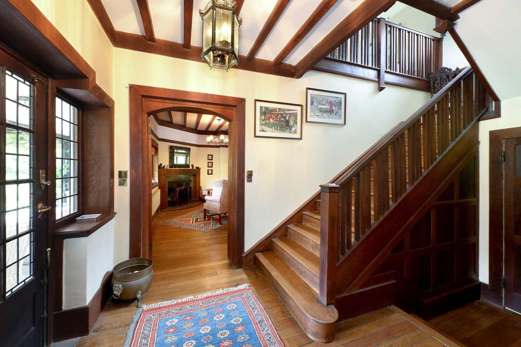 Additional image 11 of 6 bed detached house for saleColmore Lane, Kingwood, Henley-On-Thames, Oxfordshire RG9
