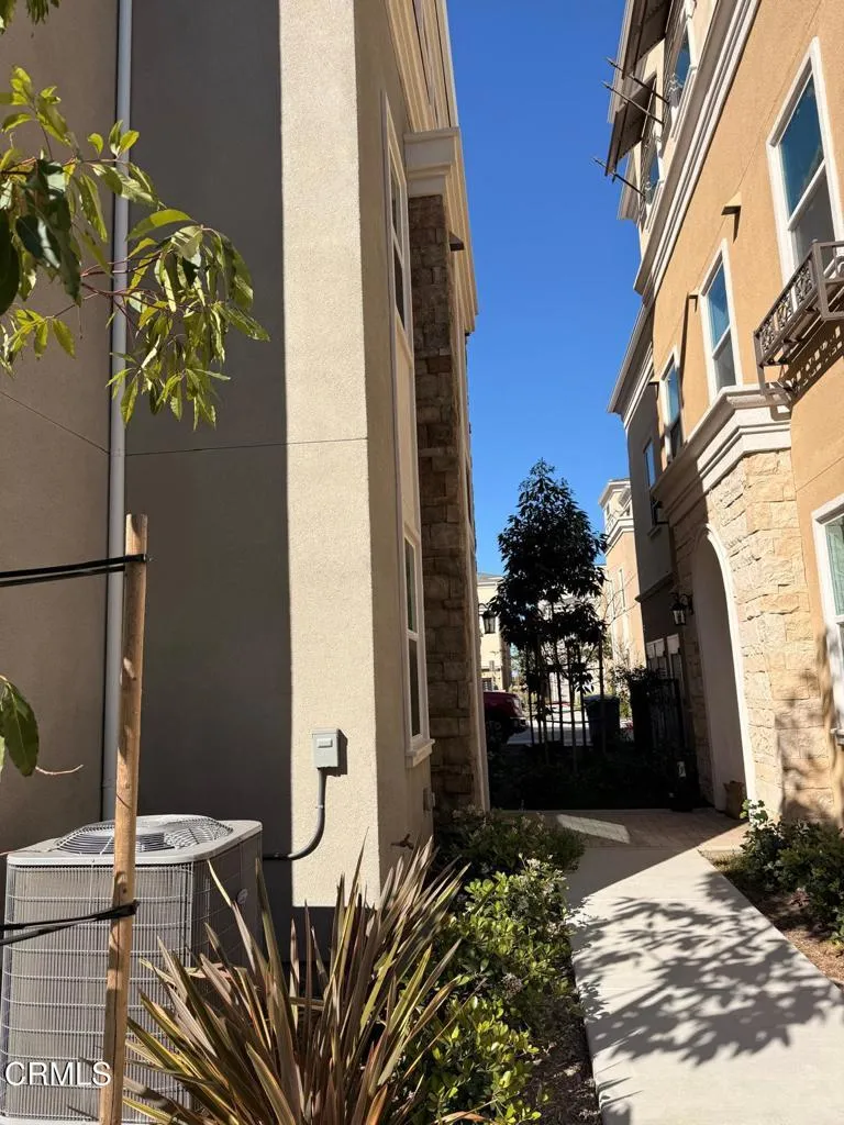 Additional image 83 of 711 Winchester Drive, Oxnard, CA 93036