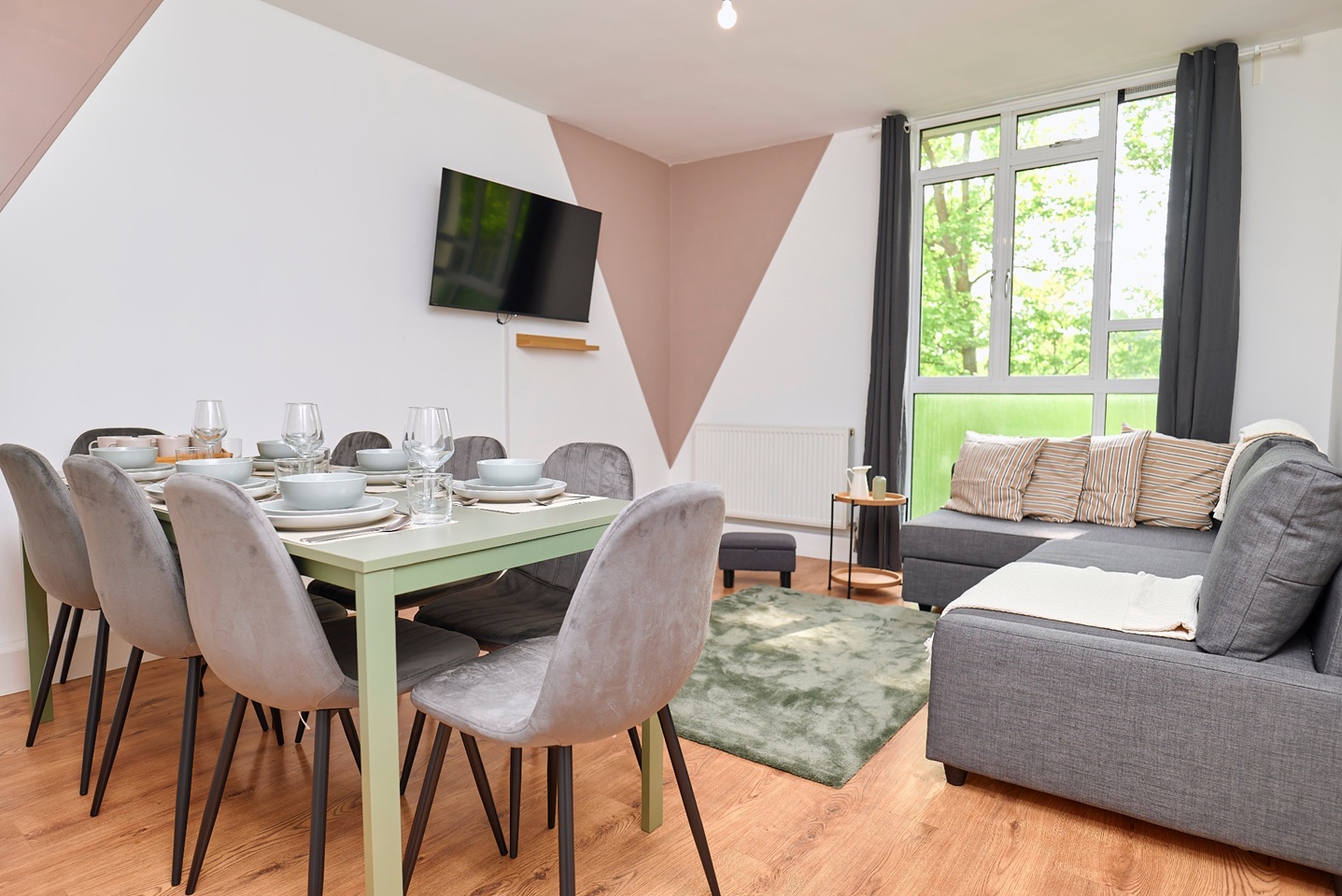 4 Bed Flat, Pembroke House, W2, N1 7GU