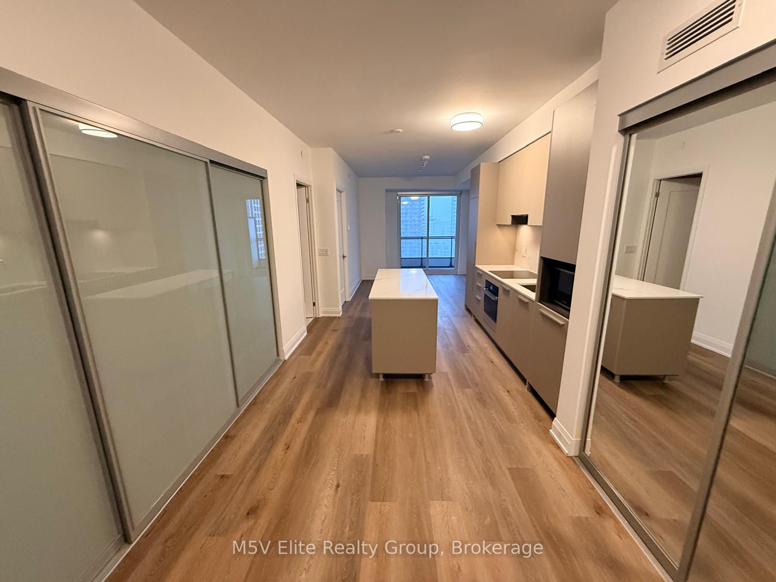 2505-65 Broadway Avenue, Toronto, ON, M4P 1T9