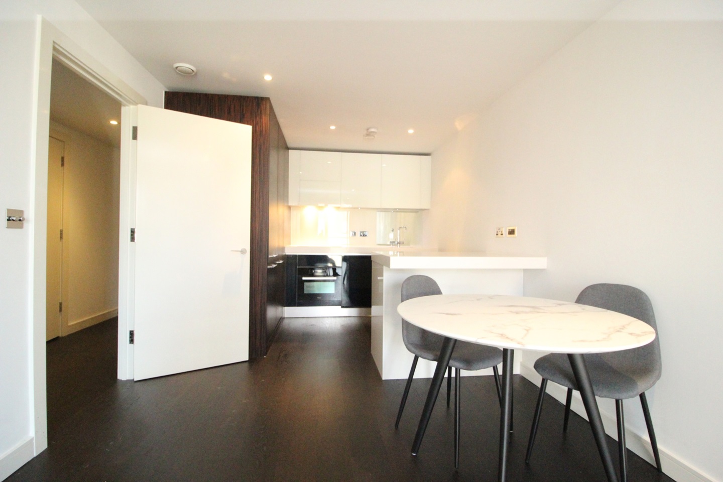 Additional image 5 of 1 Bed Flat, Moore House, SW1W, N1 7GU