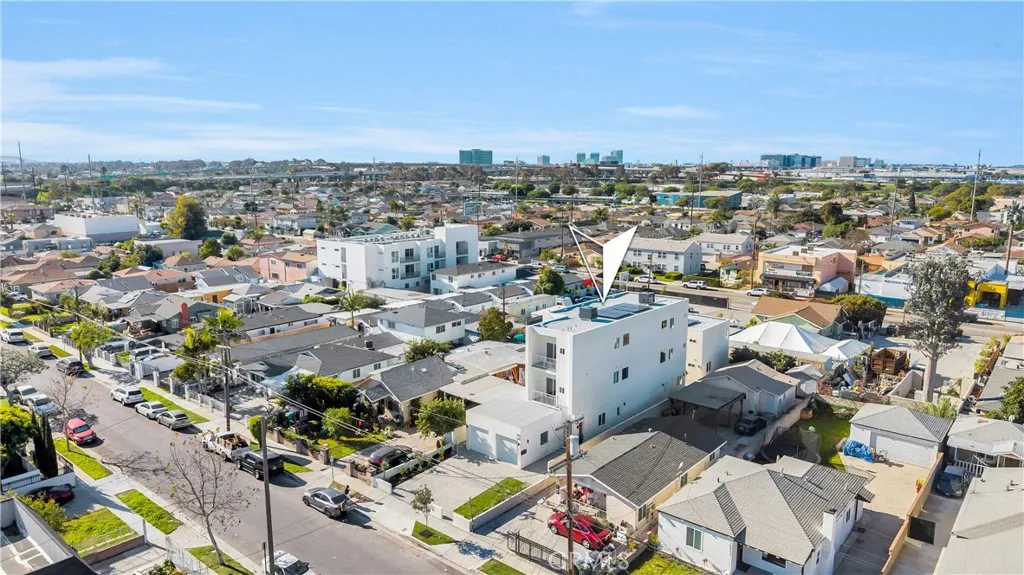 Additional image 3 of 10905 Dalerose Ave Unit B, Inglewood, CA 90304