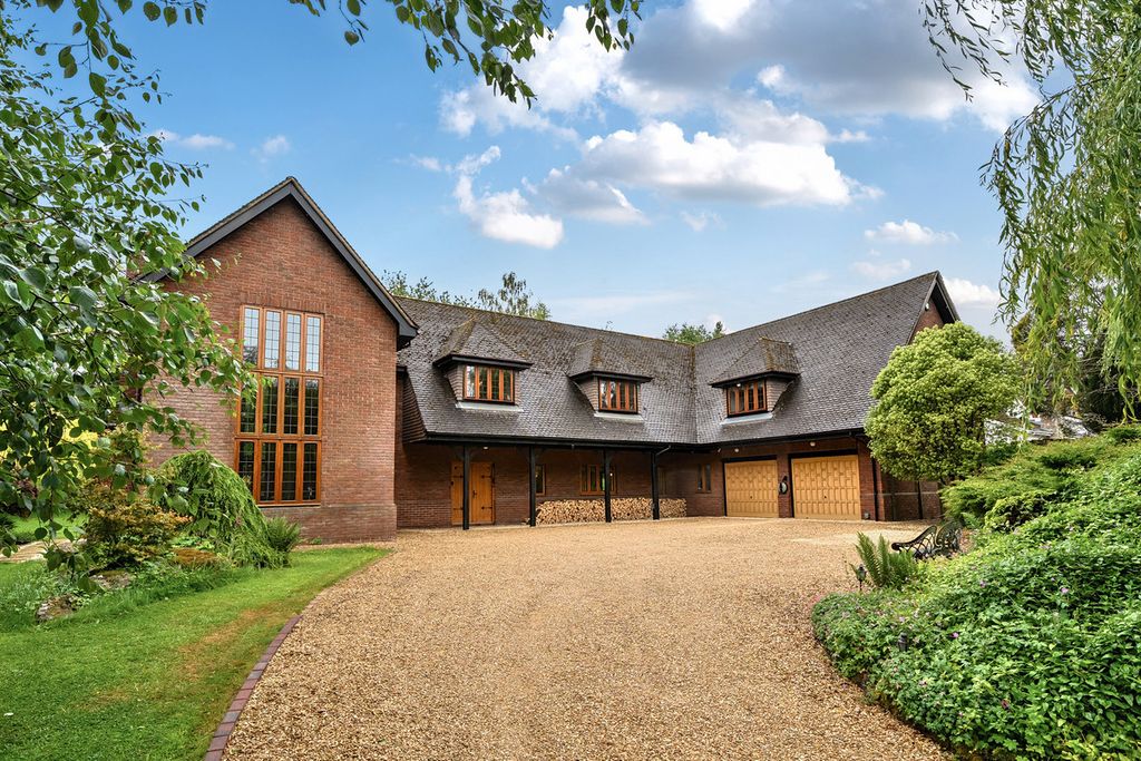 4 bed country house for saleThe Narth, Monmouth NP25