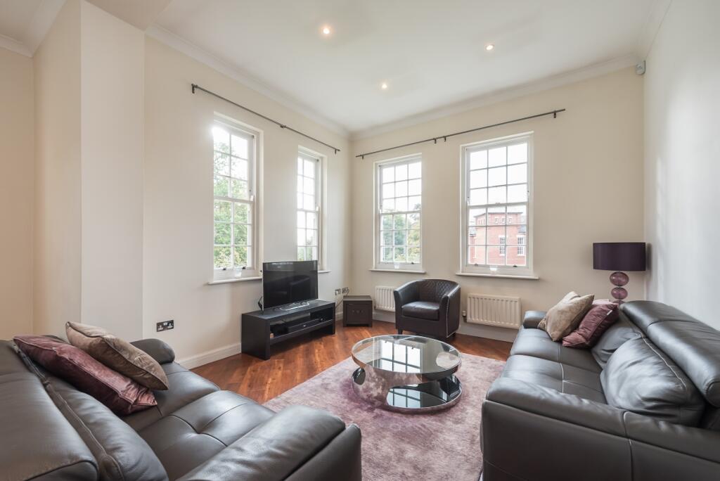 Additional image 3 of Beningfield Drive London Colney AL2