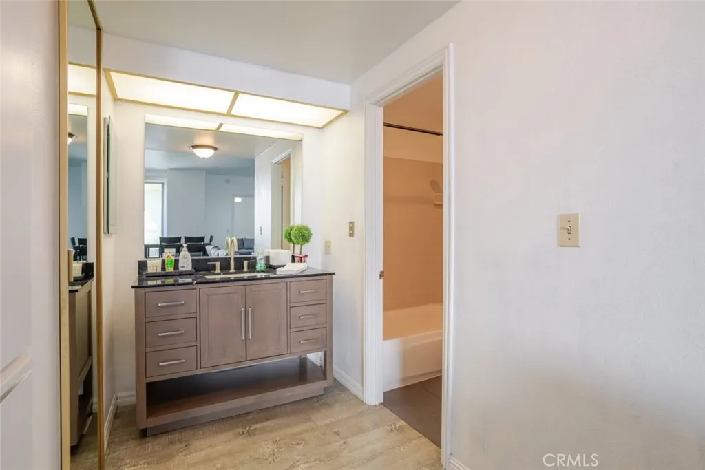 Additional image 23 of 321 S San Vicente Boulevard Unit 505, Los Angeles, CA 90048