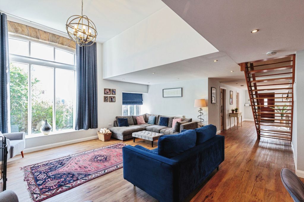 Additional image 2 of 4 bed detached house for saleGarstang Road, Preston PR3