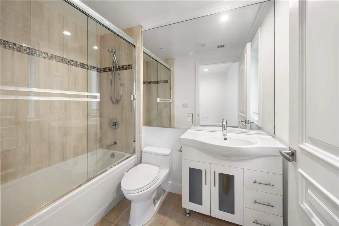 Additional image 67 of 918 S Wooster Street Unit 2, Los Angeles, CA 90035