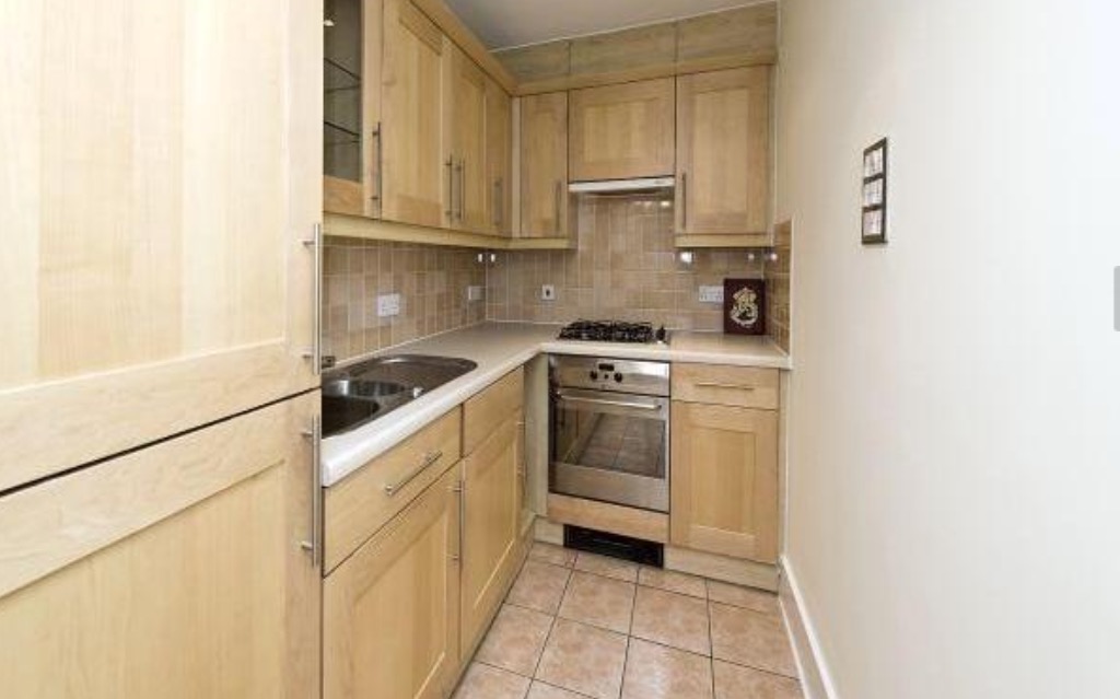 Additional image 5 of 2 Bed Flat, High Timber Street, EC4V, N1 7GU