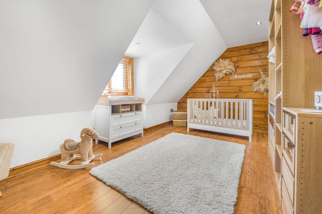 Additional image 27 of 5 bed detached house for saleOakmead Road, Llanharan, Pontyclun CF72