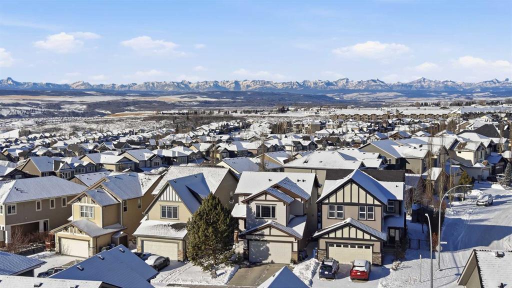 238 Sunset View, Cochrane, AB, T4C 0E9