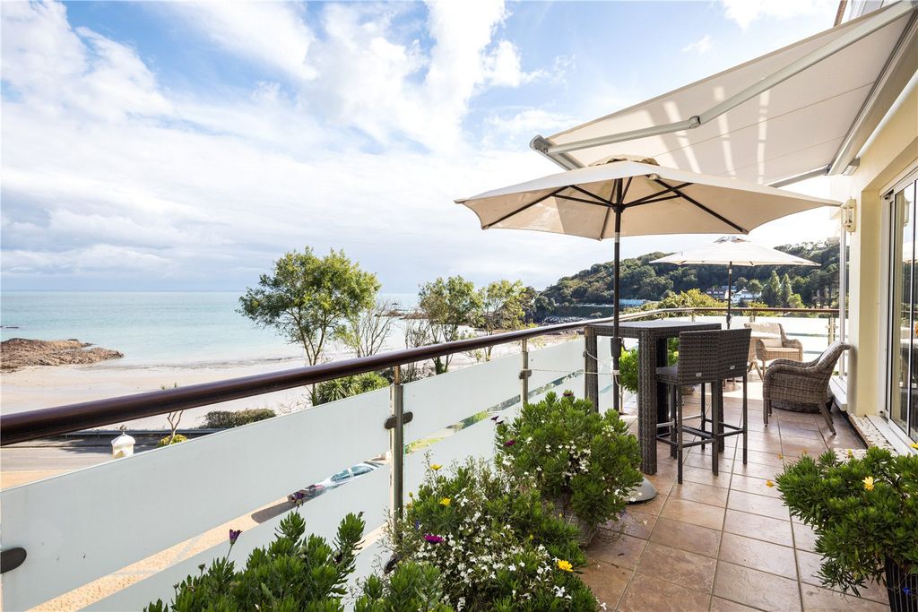 Additional image 2 of 2 bed flat for saleMoonraker, La Route De La Cote, St. Martin, Jersey JE3