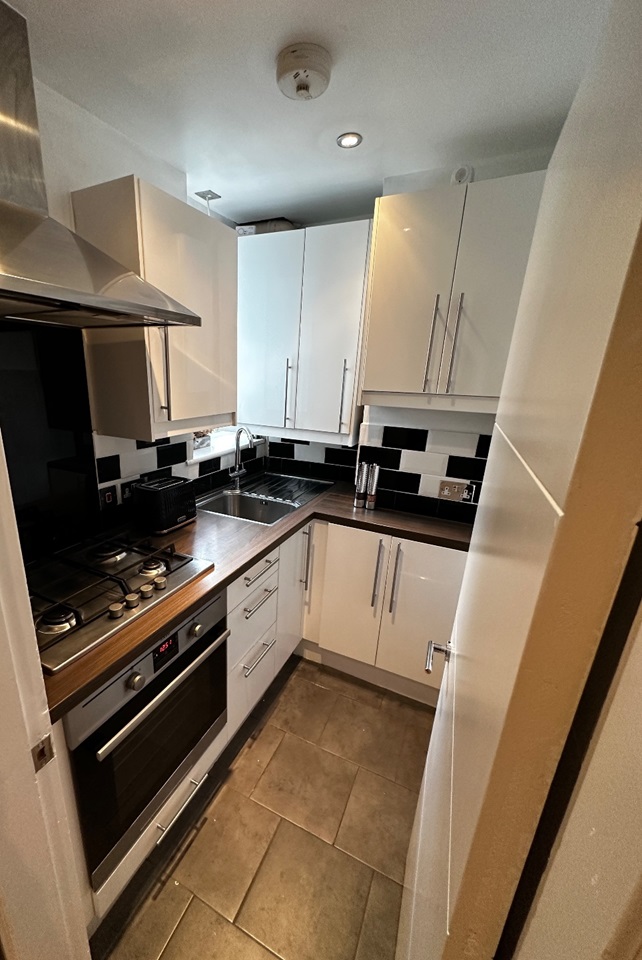 Additional image 11 of 1 Bed Flat, Beaufort Street, SW3, N1 7GU