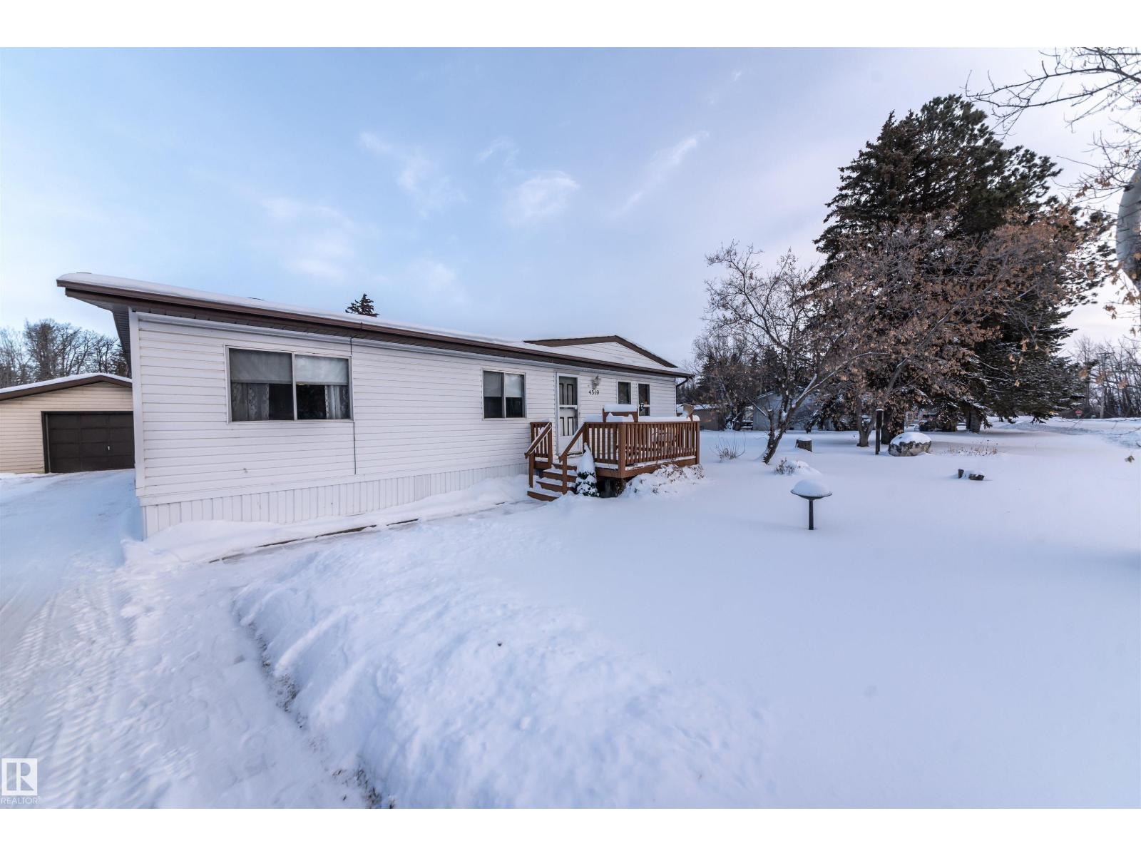 Additional image 2 of 4519 46 Street, Rural Lac Ste. Anne County, AB, T0E0A0