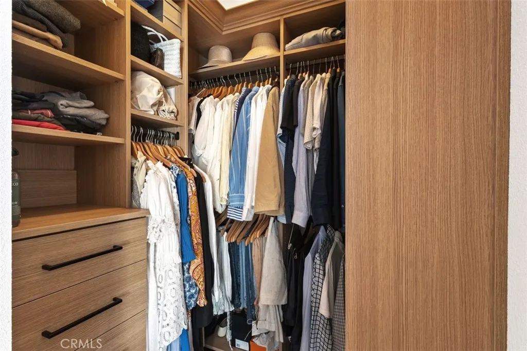 Additional image 31 of 24 Corsica Dr, Newport Beach, CA 92660