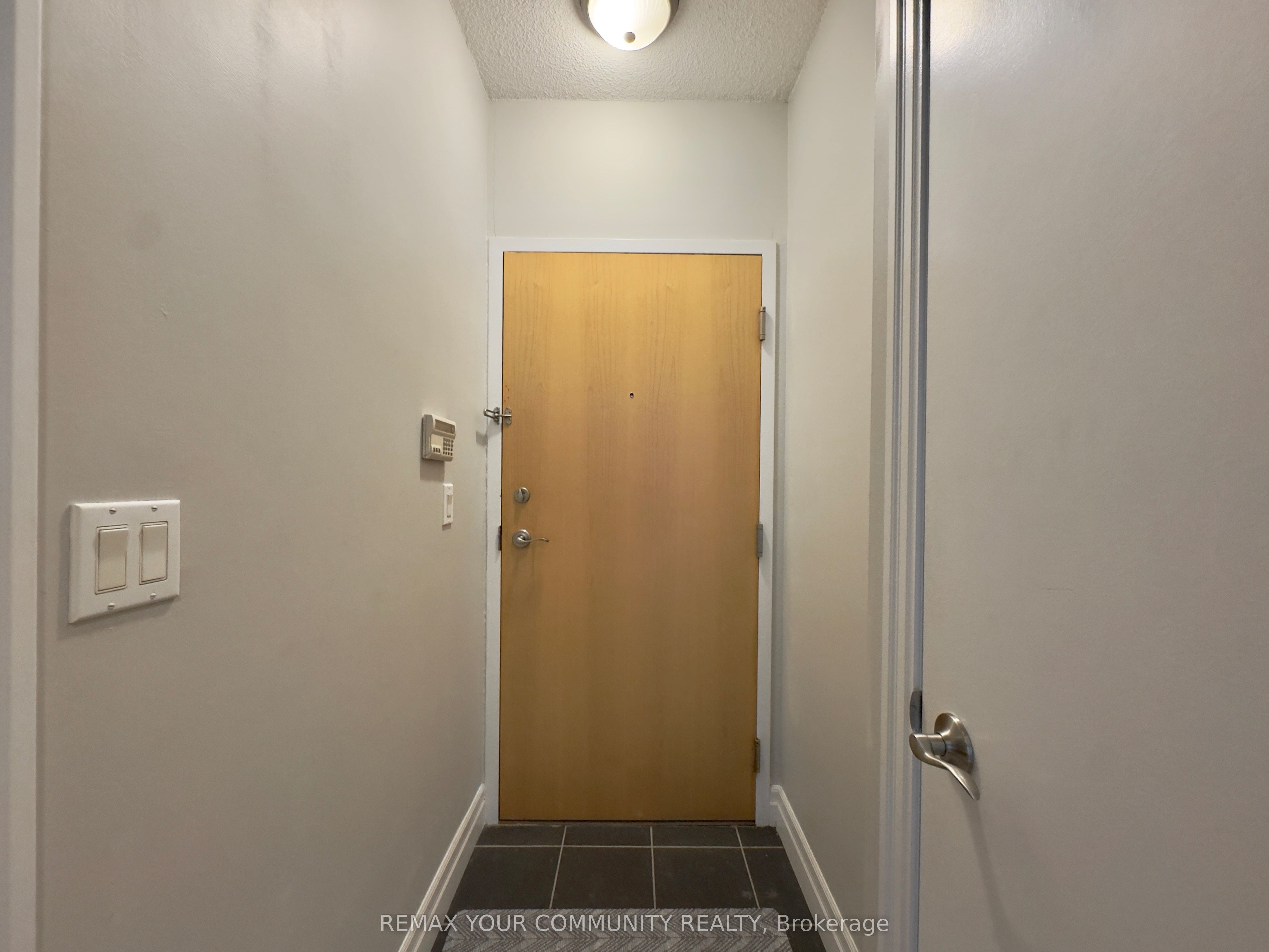 Additional image 5 of 1201-8 Scollard Street, Toronto, ON, M5R 1M2