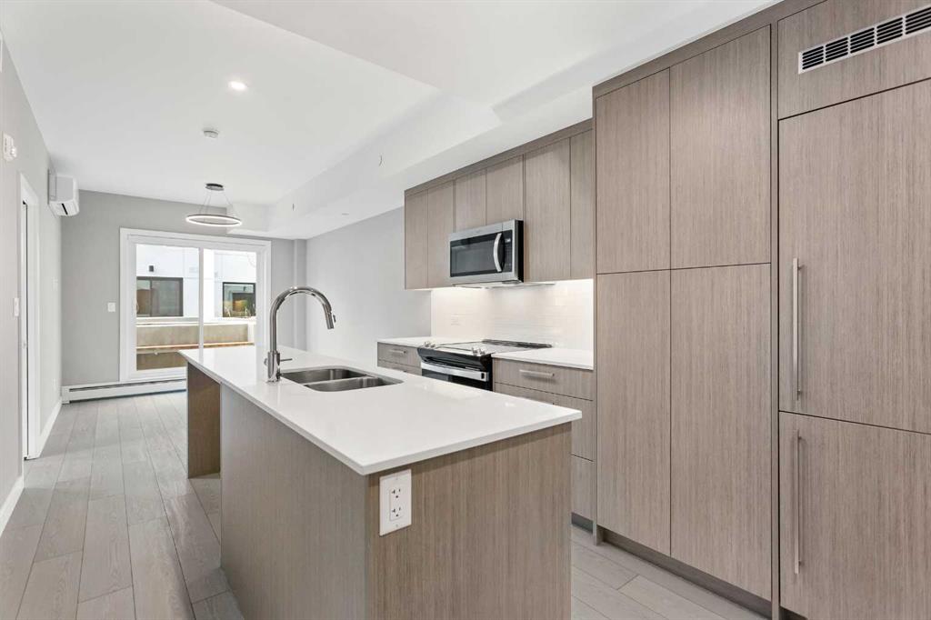 Additional image 3 of 126-310 15 Avenue SW, Calgary, AB, T2R 1S9