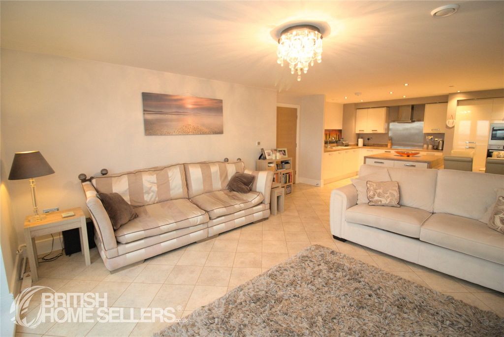Additional image 3 of 2 bed flat for saleVictory Boulevard, Lytham St. Annes, Lancashire FY8