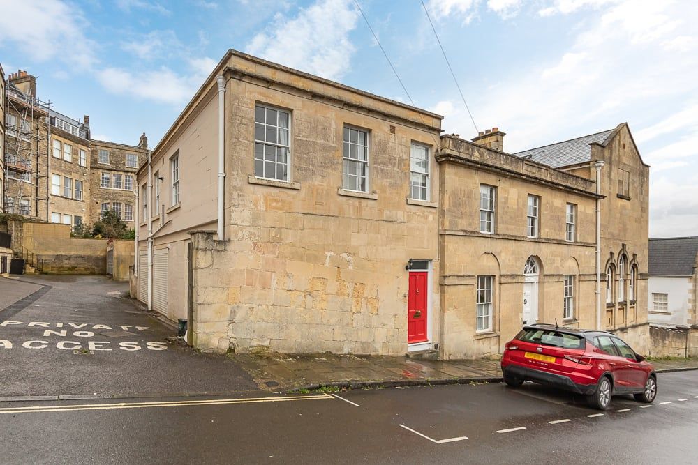 3 bed terraced house for saleHarley Street, Bath BA1